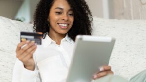 Comparativo entre Cartão Decathlon e Cartão Bankintercard: qual é o superior?