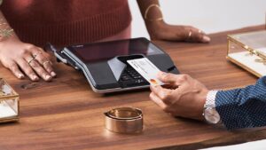 Descubra o cartão Mastercard Standard