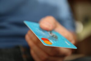 O Open Banking e a Personalização: Como o Open Banking influencia a customização dos cartões para diferentes perfis